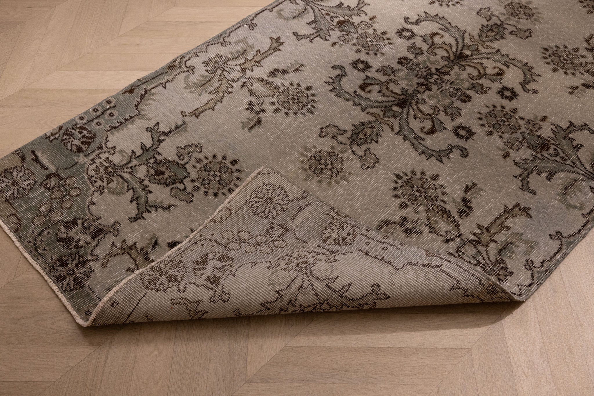 Vintage Isparta Turkish Area Rug 3x6 ft — Gray Overdyed