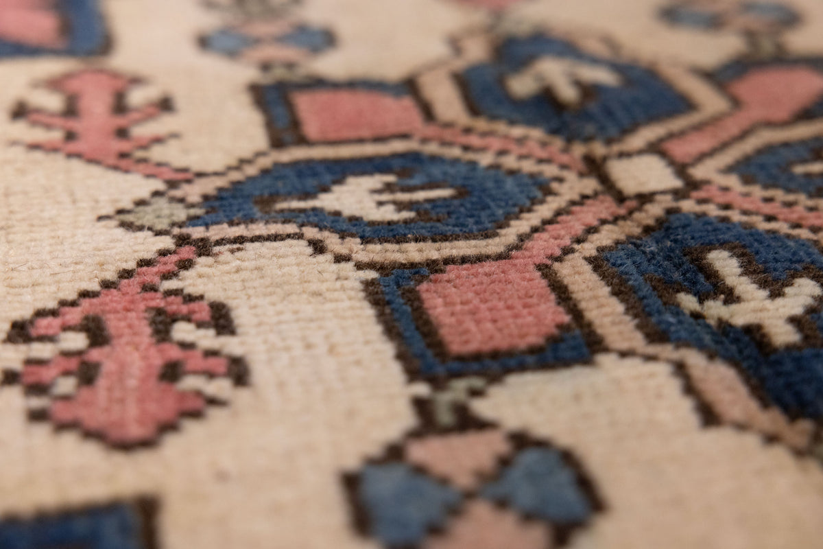 Vintage Niğde Turkish Area Rug 3x7 ft — Pink Floral