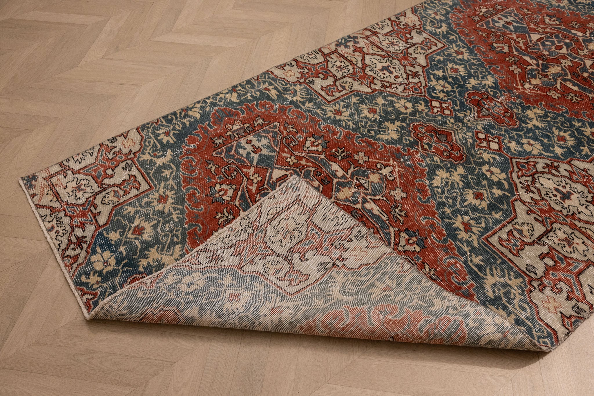 Vintage Isparta Turkish Area Rug 4x7 ft — Red & Blue Floral