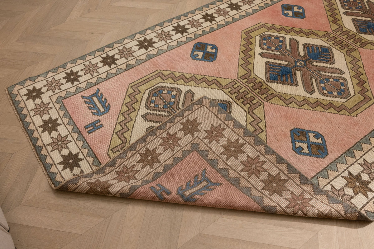 Vintage Niğde Turkish Area Rug 4x8 ft — Orange & Beige Geometric