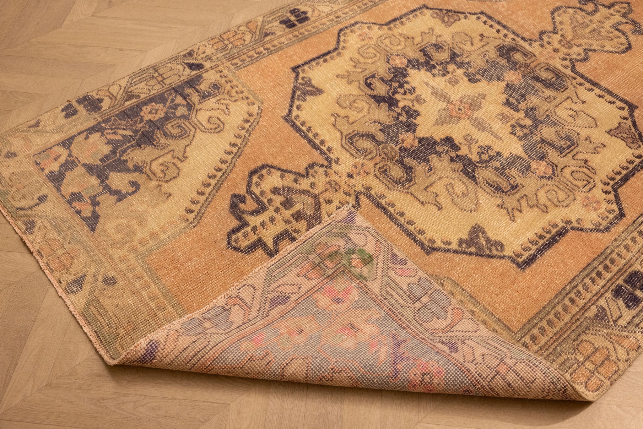 Vintage Nevşehir Turkish Area Rug 4x7 ft — Orange & Navy Medallion
