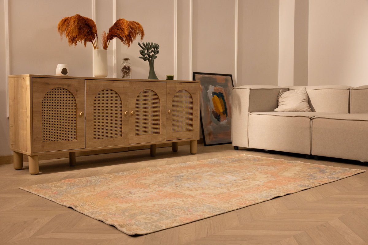 Vintage Nevşehir Turkish Area Rug 4x7 ft — Orange & White Medallion