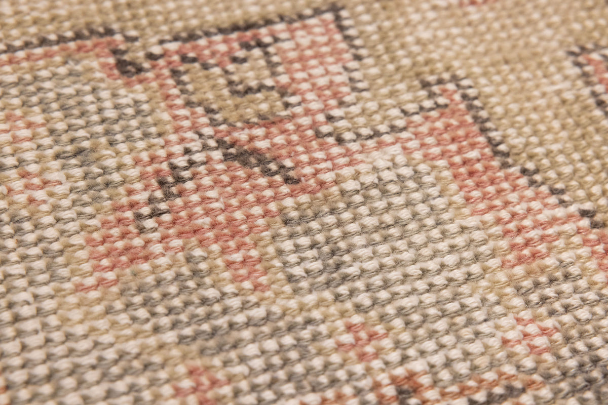 Vintage Nevşehir Turkish Area Rug 4x6 ft — Orange Floral