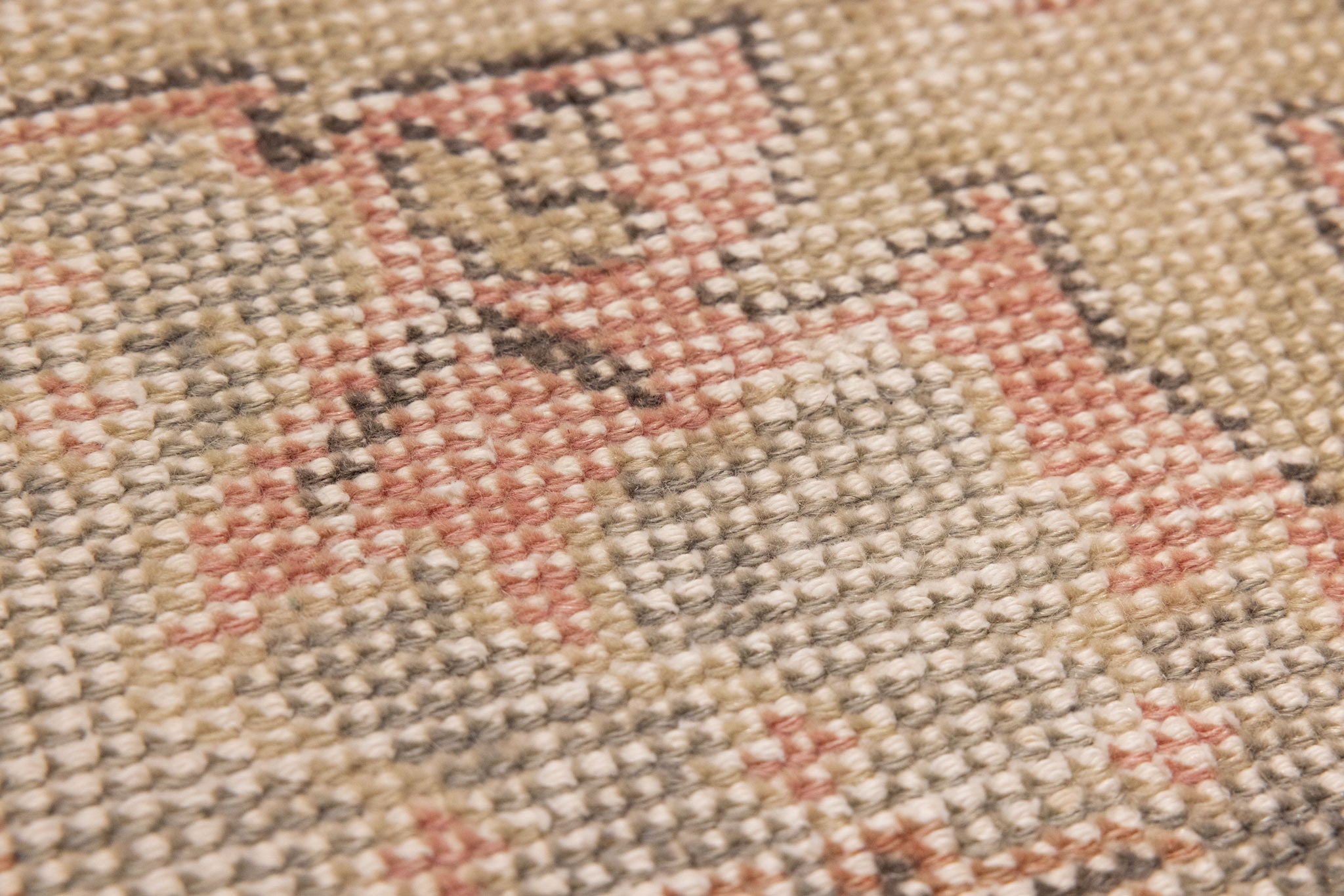 Vintage Nevşehir Turkish Area Rug 4x6 ft — Orange Floral