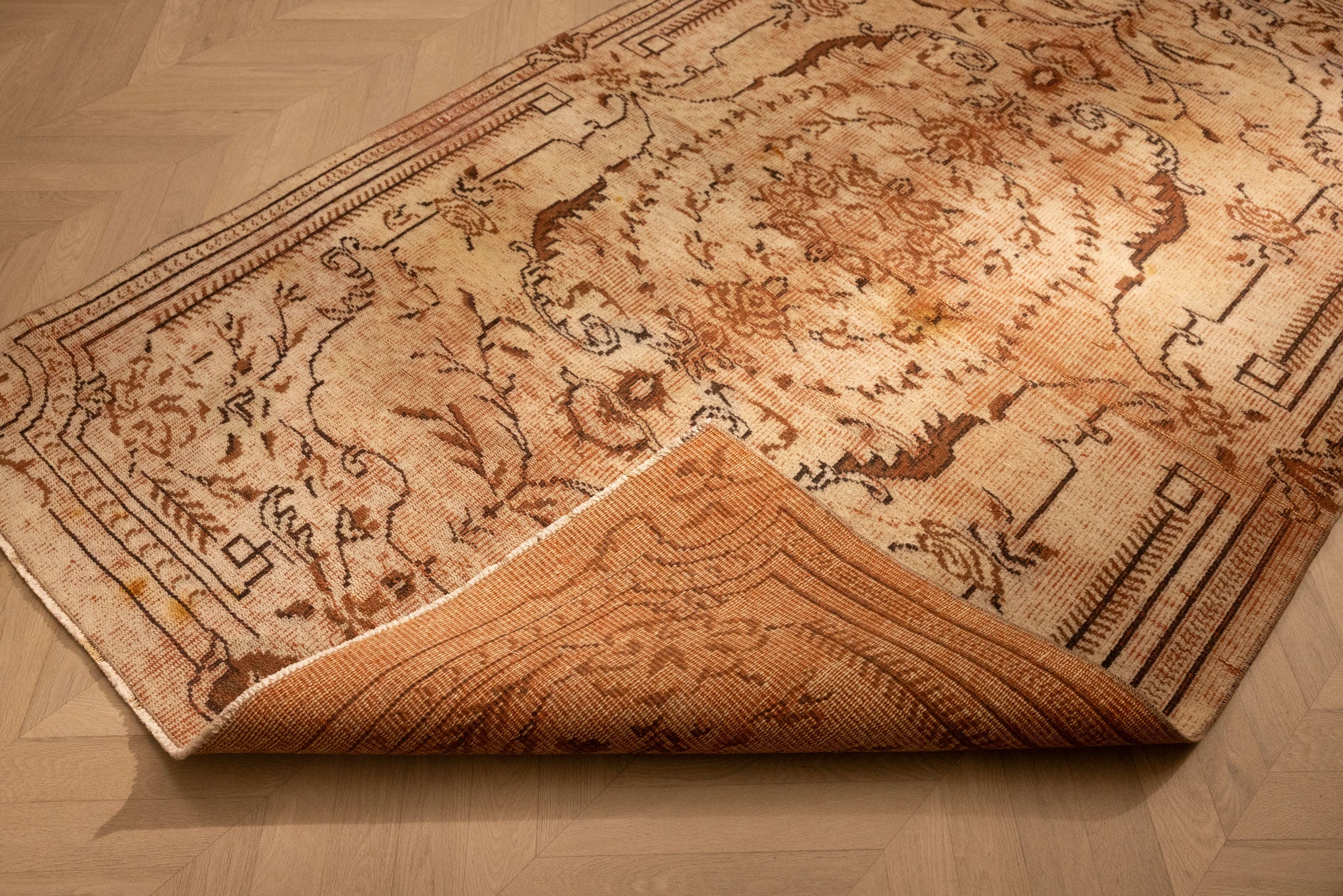 Vintage Manisa Turkish Area Rug 4x8 ft — Brown & White Floral