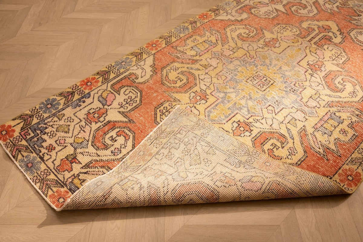 Vintage Nevşehir Turkish Area Rug 4x7 ft — Red Floral