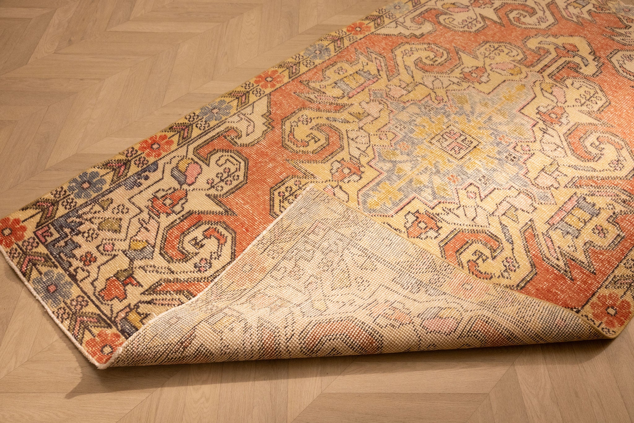 Vintage Nevşehir Turkish Area Rug 4x7 ft — Red Floral