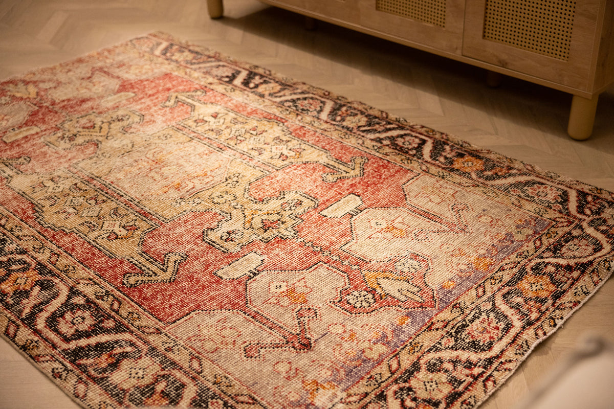Vintage Niğde Turkish Area Rug 4x7 ft — Red Geometric