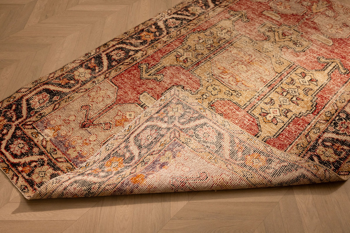 Vintage Niğde Turkish Area Rug 4x7 ft — Red Geometric