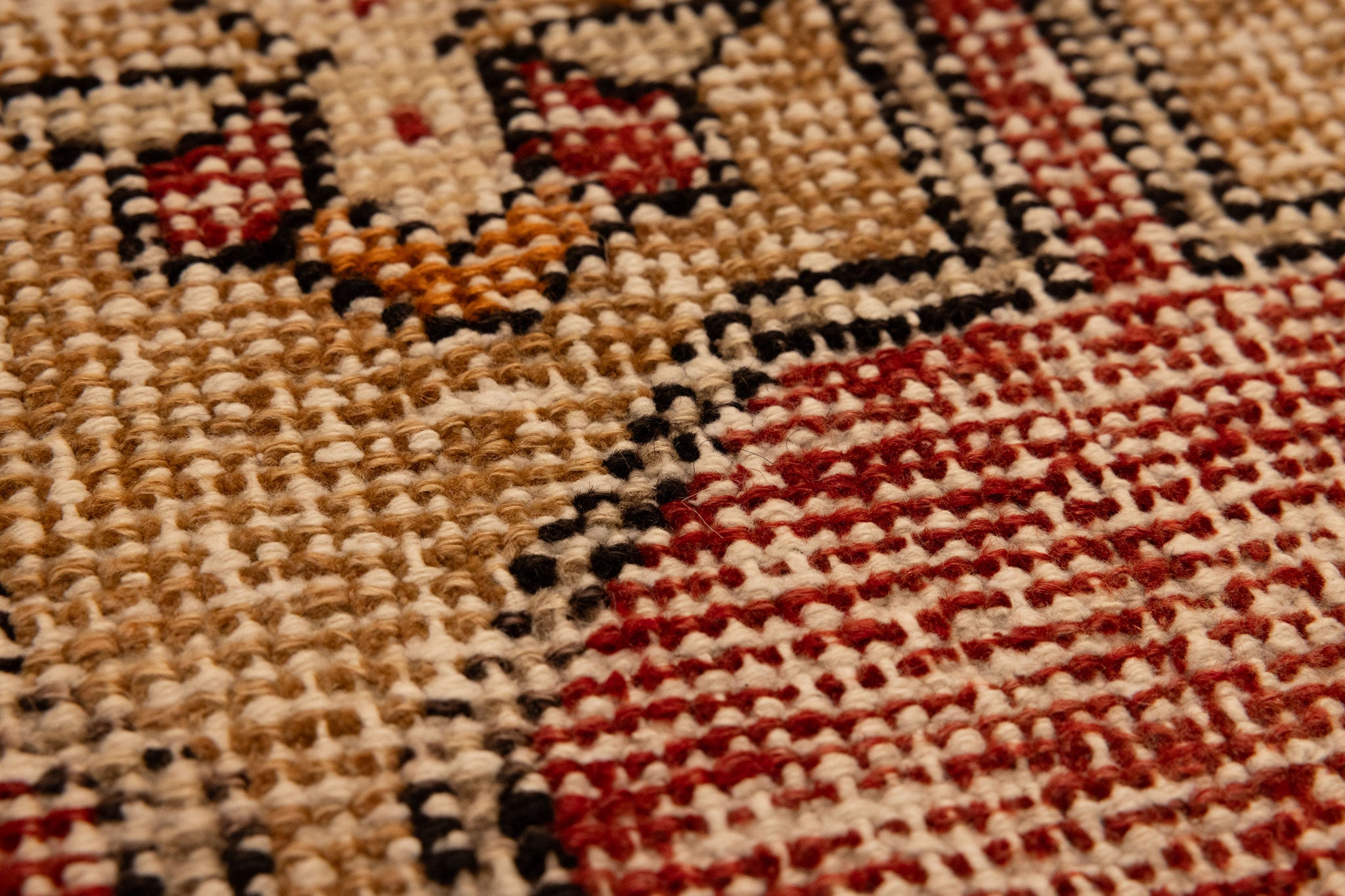 Vintage Niğde Turkish Area Rug 4x7 ft — Red Geometric