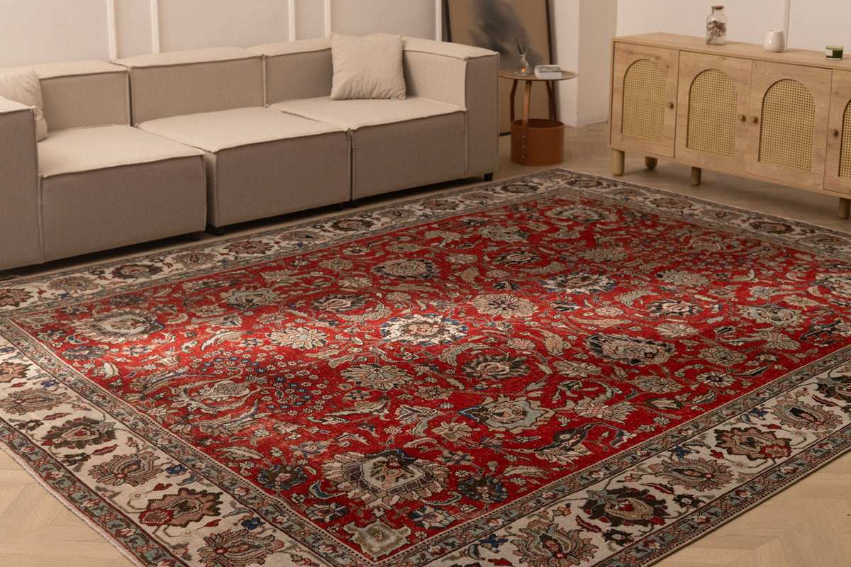 Humenar Persian-Style Oversize Area Rug